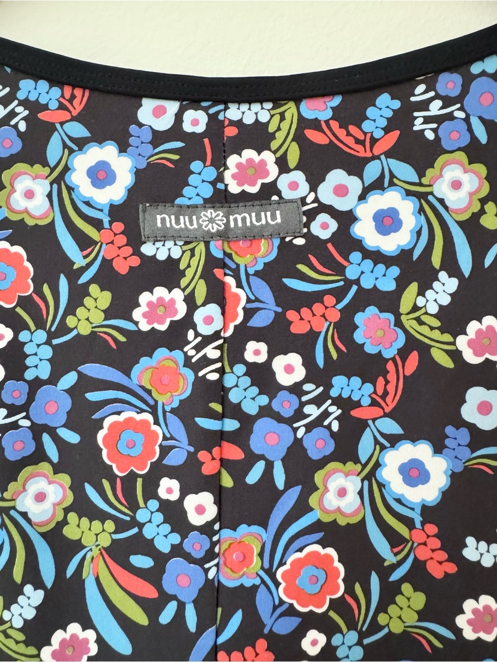 nuu•muu Fleurty Active Dress Black Ditsy Floral Keyhole Athleisure Medium - Picture 11 of 16